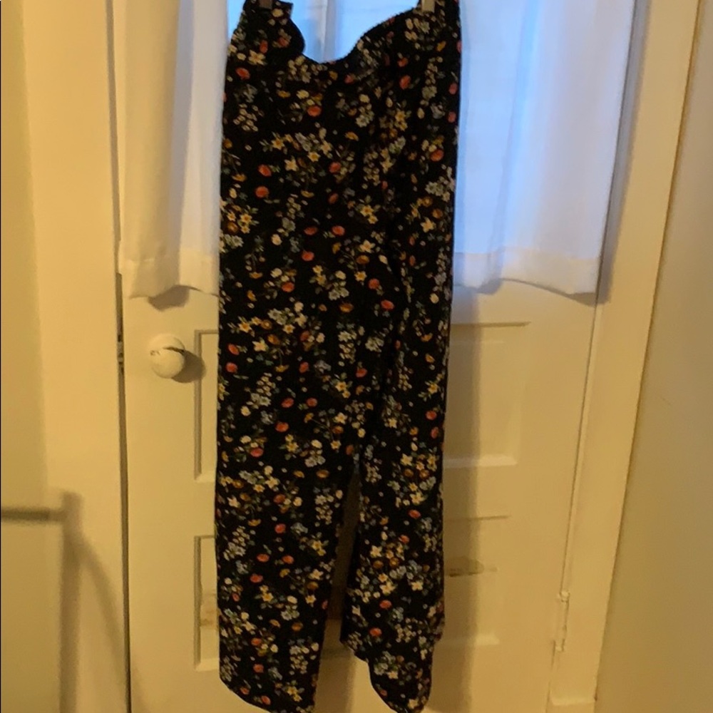 Roz and Ali flows floral pants